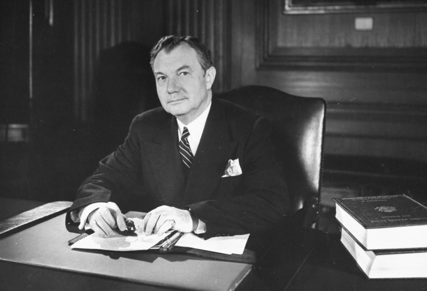 Роберт Хьюаут Джексон